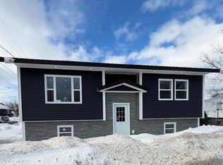 33 King St, Grand Falls Windsor, NL A2B1H8