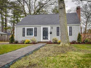 17 Euclid Ave, Natick, MA 01760