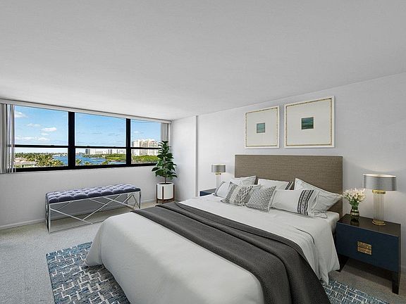 Home For Sale In Porta Bella