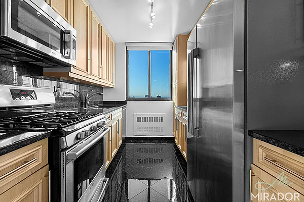 Rented by Mirador Real Estate | media 6