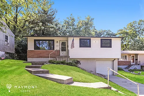 3667 Lakewood Dr Photo 1