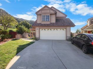 16117 Trailwinds Dr, Fontana, CA 92337