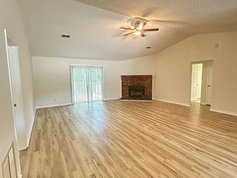 4790 Cinnamon Fern Dr — Photo 11