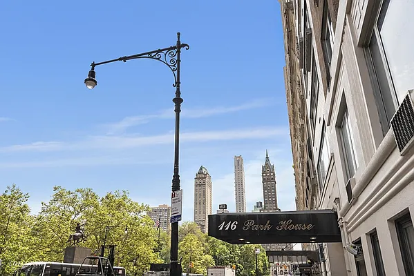 Rented by Corcoran | media 12