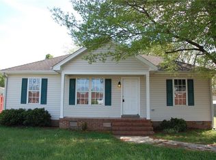 619 E Parker St, Graham, NC 27253