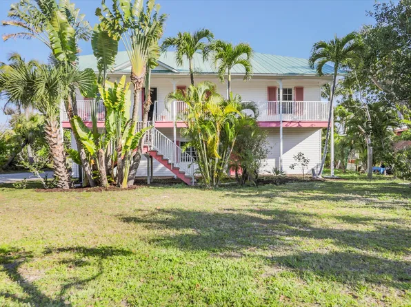 2105 Sunset Cir #2105, Sanibel, FL 33957