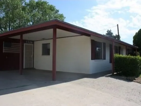 1126 Linda Vista Dr, Globe, AZ 85501