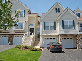 906 Wendover Ct, Randolph, NJ 07869