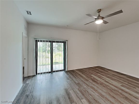2nd image of 4745-4747 26th St SW