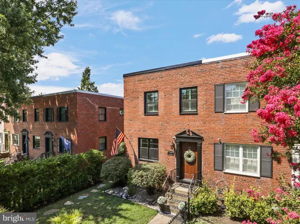 721 S Alfred St, Alexandria, VA 22314
