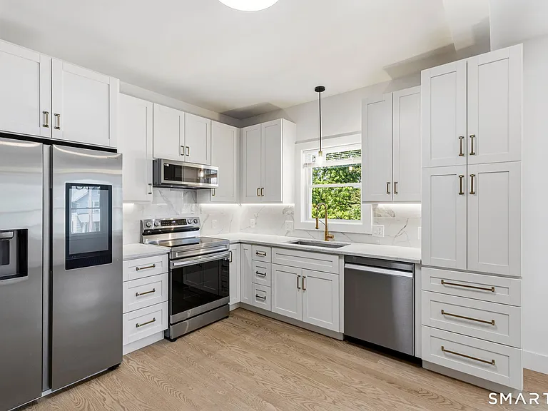 11 Quintard Ave #1 — Photo 11