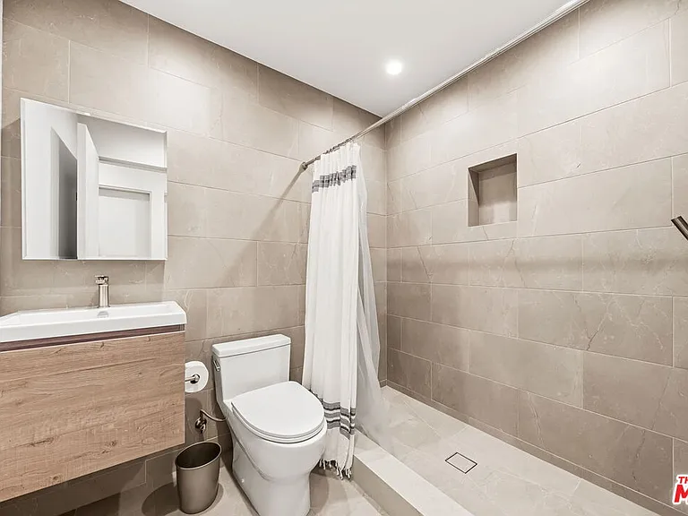 9206 Monte Mar Dr — Photo 47
