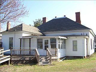 1st image of 513 Goshen St