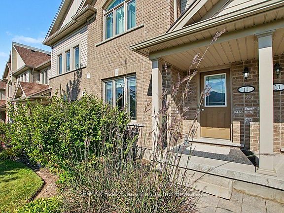 4th image of 14 Amos Dr #14