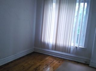 4506 W Congress Pkwy, Chicago, IL