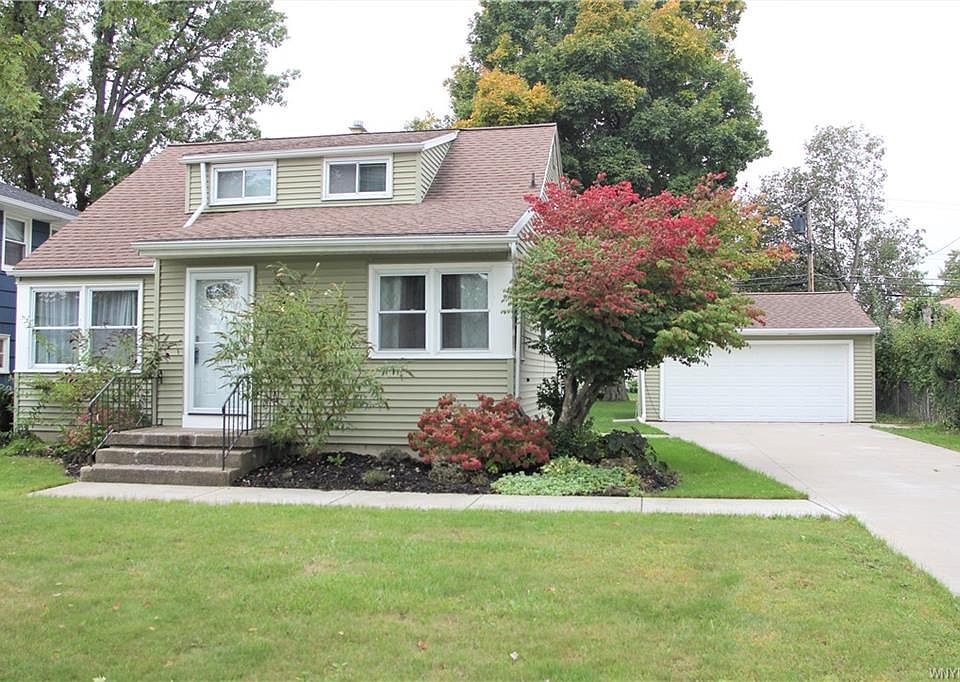 1st image of 80 Nadon Pl