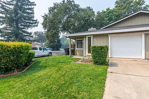 4813 Suncrest Way Photo 1