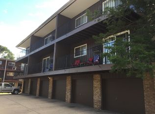 1755 Maple Ln APT 6, Elgin, IL 60123