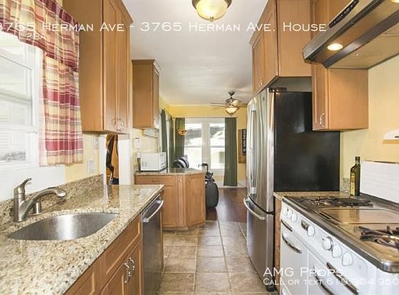 5th image of 3765 Herman Ave #Hou