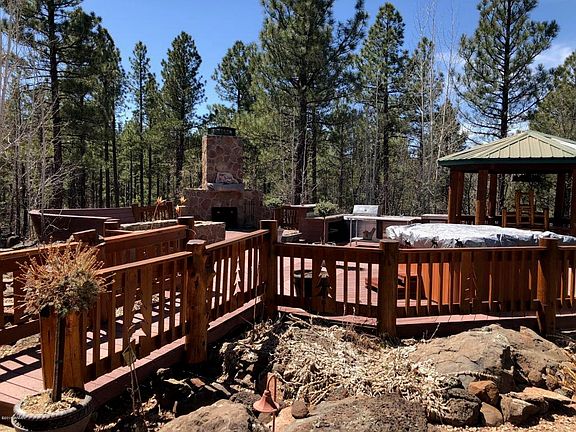 3rd image of 2900 Sawmill Dr