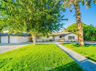 41100 Sunset Ln, Hemet, CA 92544