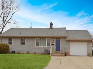 133 N Hale Ave, Bartlett, IL 60103