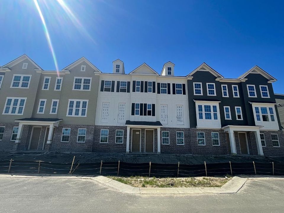 Front Elevation Construction Progress.