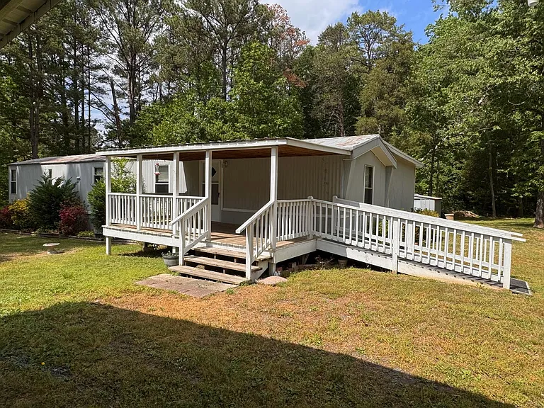 2289 S Lake Dr — Photo 23