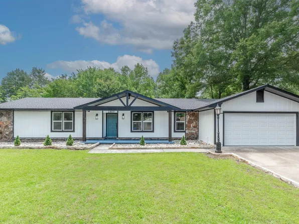 1907 Creekwood Dr, Conway, AR 72032