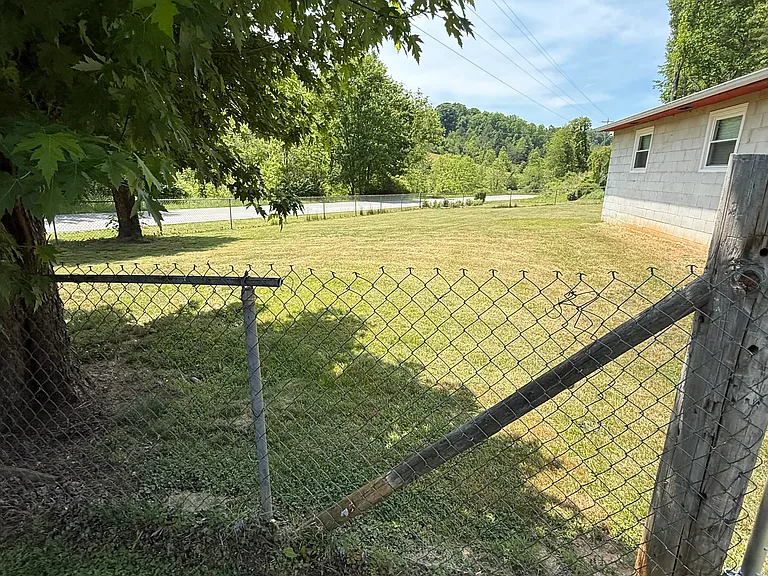 Holcombe Branch Rd — Photo 9