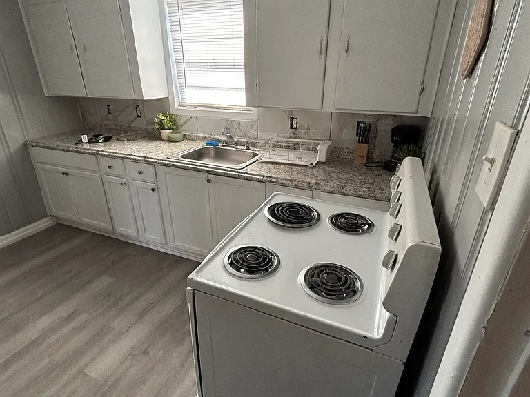 3122 Western Ave #1 — Photo 48