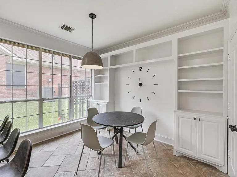 4325 Angelina Dr — Photo 13