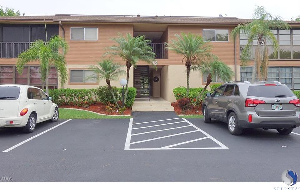 1st image of 5715 Foxlake Dr