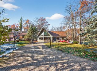 37 Pine Ridge Trl, Oro Medonte, ON L4M 4Y8