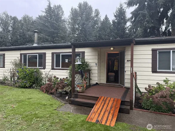 6212 80th Place NE, Marysville, WA 98270