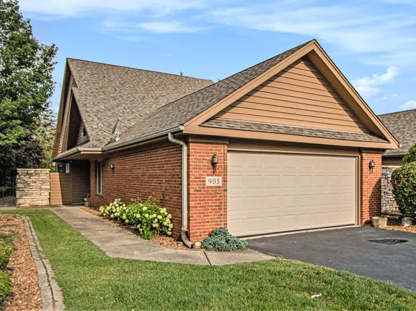 905 Westminster Ln, Munster, IN 46321