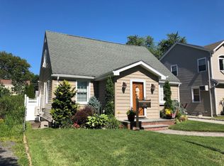 2311 202nd St, Bayside, NY 11360
