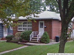 133 Brookfield Ave, Staten Island, NY 10308