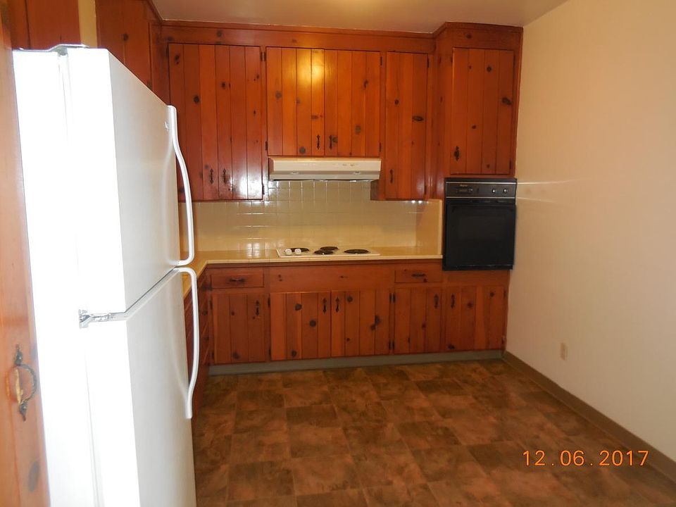 2nd image of 262 Goodman St