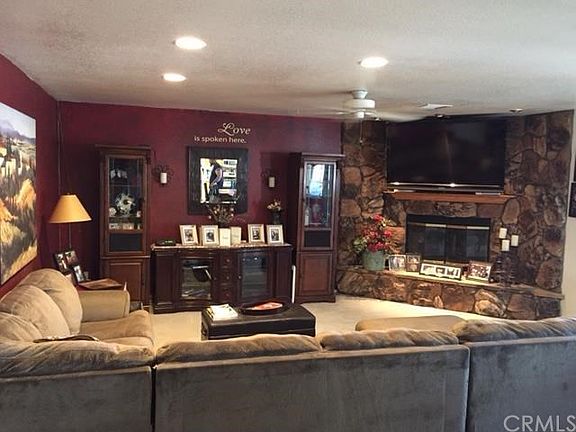 5th image of 57925 Ivanhoe Dr