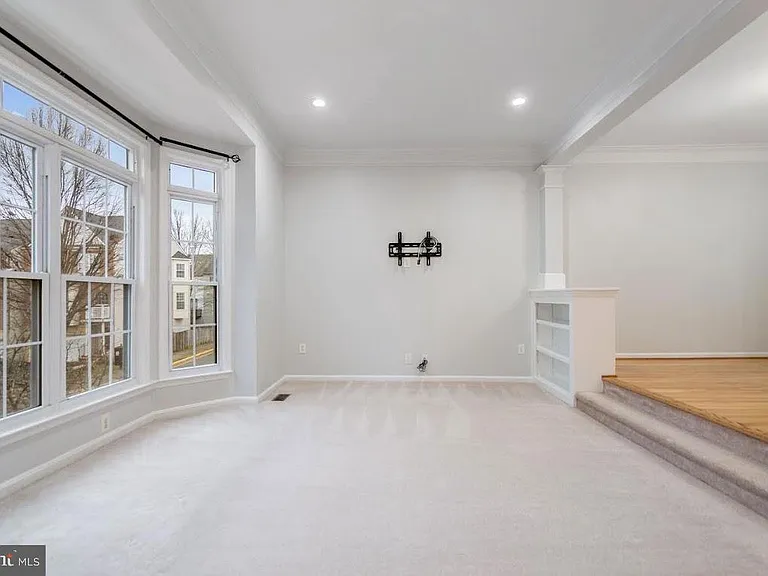 8648 Royal Worcester Ln — Photo 38
