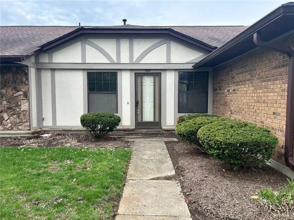 762 Pine Needles Dr, Dayton, OH 45458
