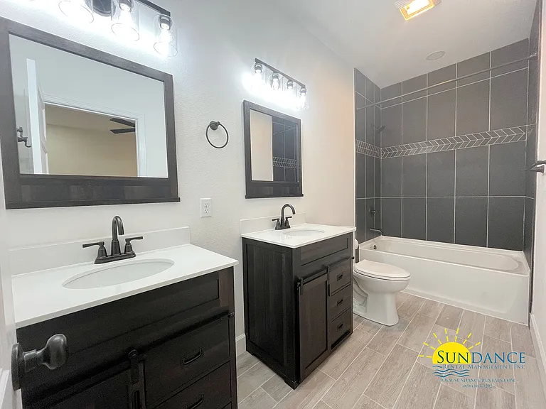 1747 Hopper St — Photo 4