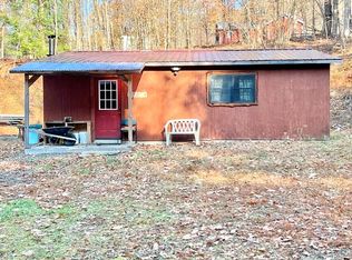 53 Hogback Mountain Ln, Austin, PA 16720