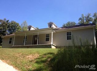 2204 Paw Paw Plains Rd, Lenoir City, TN 37771