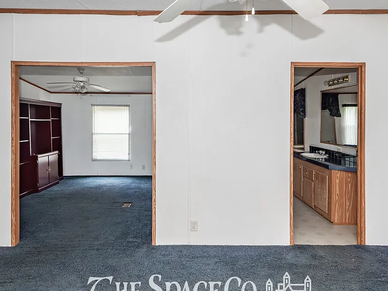 255 Mitton Rd — Photo 16