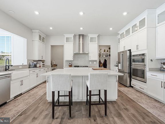 3rd image of 7301 Sugar Magnolia Loop