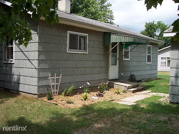 116 hill place 002