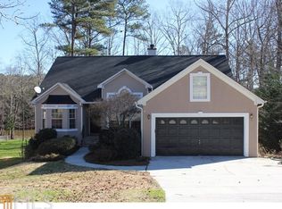 2271 Emerald Dr, Loganville, GA 30052