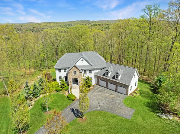 235 Country Lane, Glastonbury, CT 06073